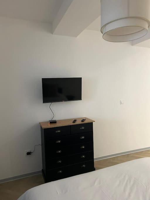 Appartement Spa 2 Pers-Couteliers-Centre Ville Moulins  Exterior foto