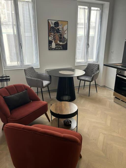 Appartement Spa 2 Pers-Couteliers-Centre Ville Moulins  Exterior foto